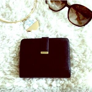 Vintage Coach black leather Wallet with kiss-lock change purse and snap front